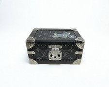 Louis Vuitton Coffret Tresor